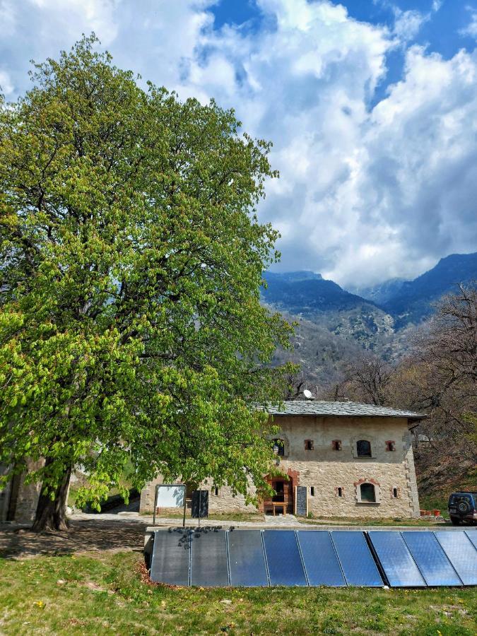Hostel Forte Di Machaby Arnad Exteriér fotografie